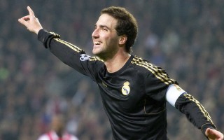 科尔：目标是让队员们恢复健康给自己一个进季后赛的机会