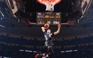 博主：费利佩、韦世豪等人参加蓉城赛前训练，茹萨缺席