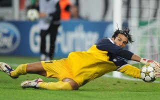 滑冰运动员10秒能滑111米，滑冰运动员视频